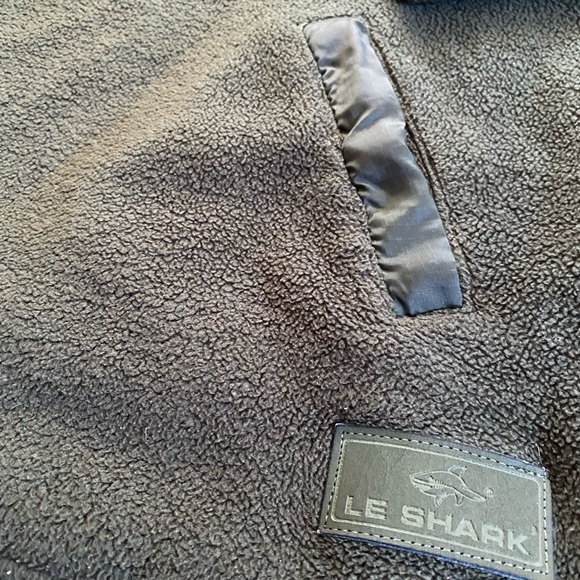 Men's Le Shark Olive Green Fleece Pull Over - Picture 3 of 5